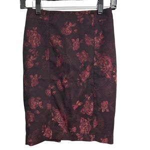 White House Black Market Dark Floral Pencil Skirt